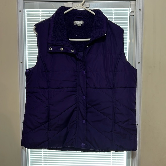 Studio Works Sport vest - Picture 1 of 10